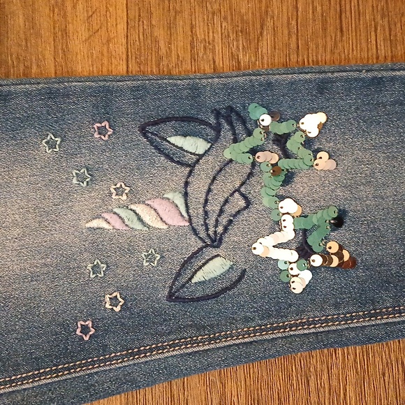 Squeeze Girls Unicorn Glitter Jeans. - Picture 2 of 9